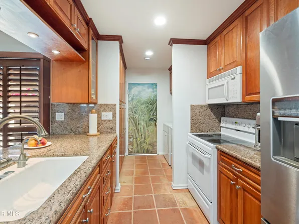 28831 Oakpath Dr #44, Agoura Hills, CA 91301