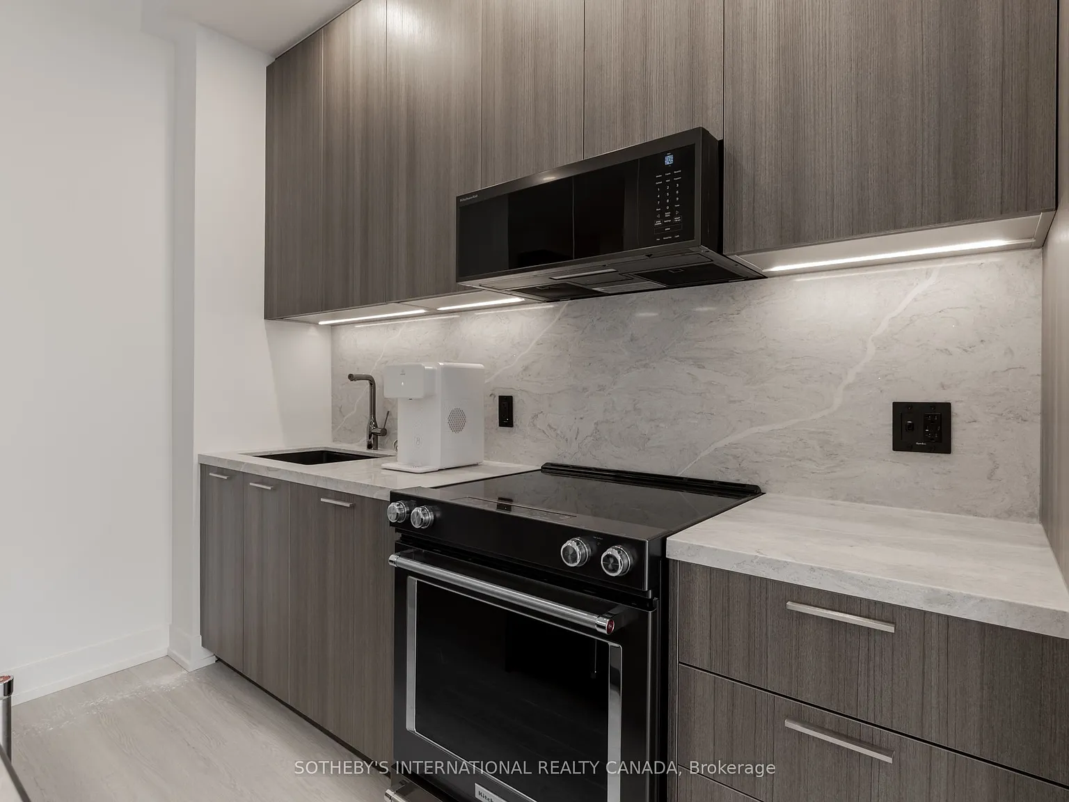 1 bed, $3,050 — Photo 3