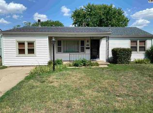 910 Larimer St, Pratt, KS 67124
