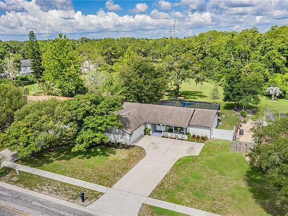 2nd image of 14208 Briarthorn Dr