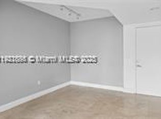 Venture At Aventura West, Aventura, FL 33180