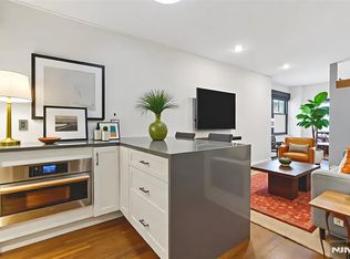 3050 Edwin Ave APT 2D, Fort Lee, NJ 07024