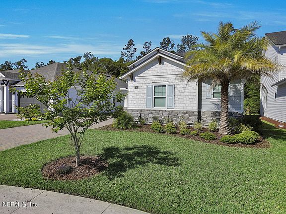 4th image of 388 PARKBLUFF CIRCLE Circle