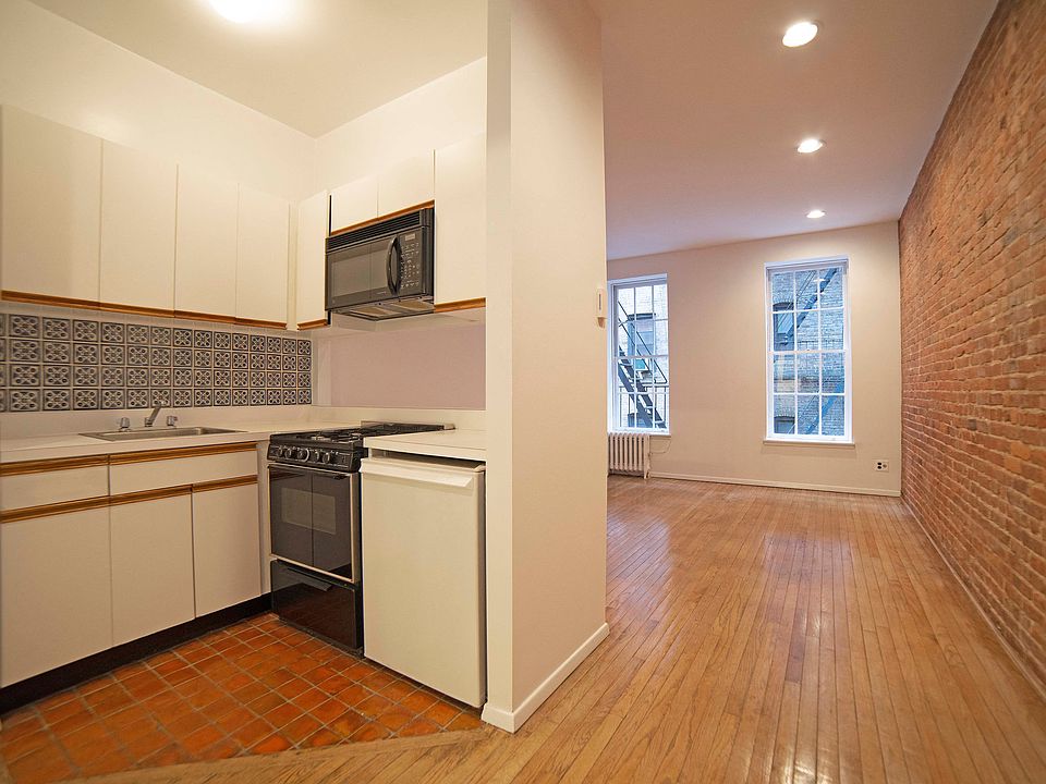 1st image of 326 E 81st St APT 1RW