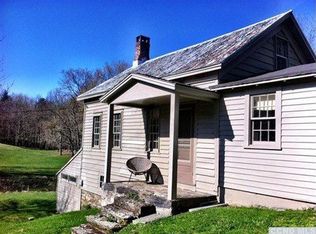 275 Pitts Rd, Old Chatham, NY 12136