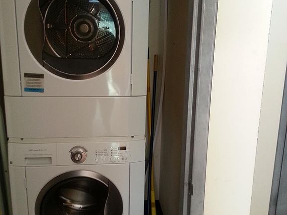 4th image of 1414 12th Ave Floor 4