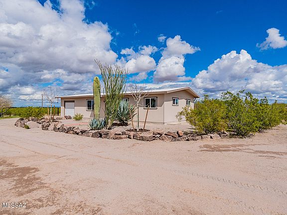 3rd image of 18201 W Tucker Rd