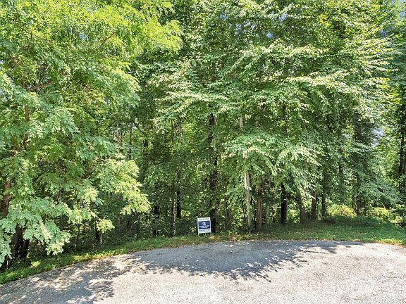 3rd image of 85 Shinnecock Dr Unit 7