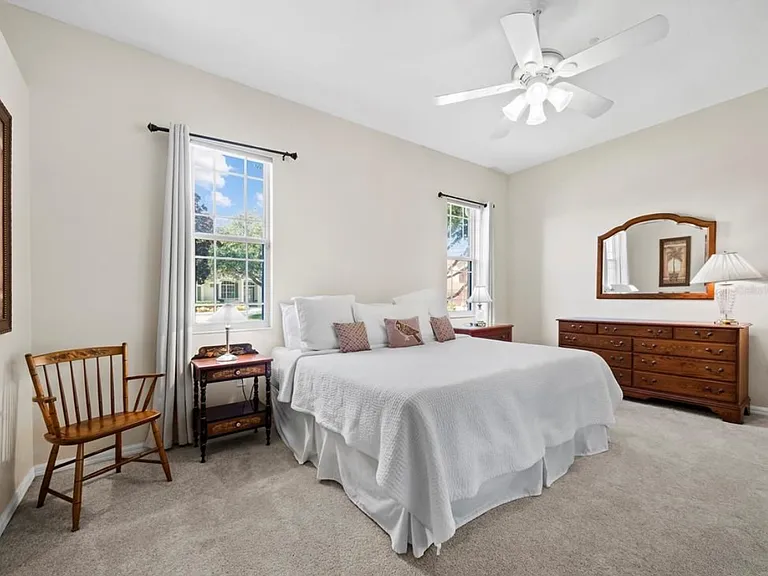 Butlers Crest Dr — Photo 27