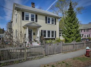38 Crown St, Milton, MA 02186