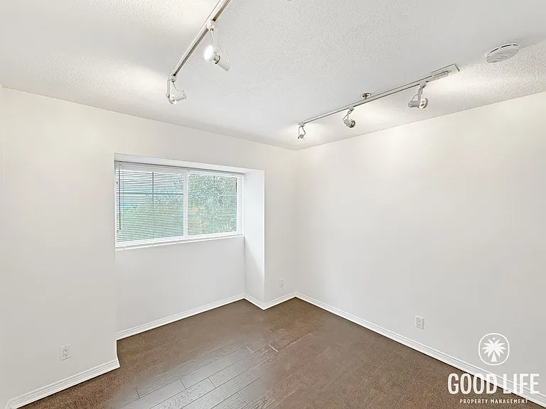 20961 Marin — Photo 14