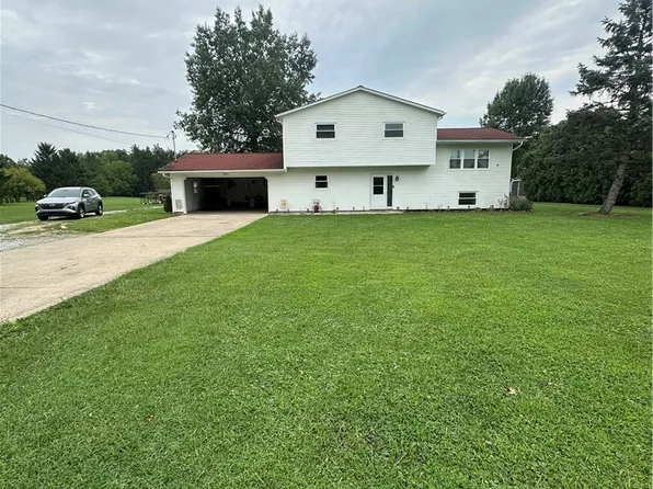 22551 Indian Hollow Rd, Wellington, OH 44090