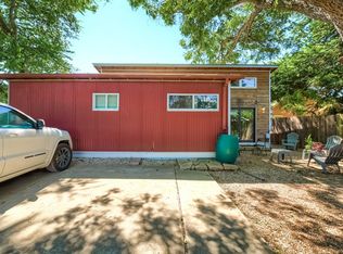 1804 E 2nd St #B, Austin, TX 78702