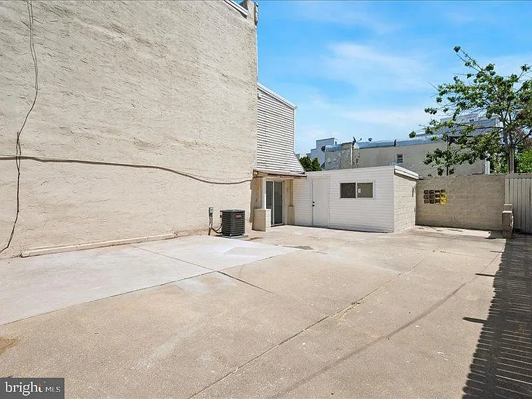 2605-07 Sepviva St — Photo 24