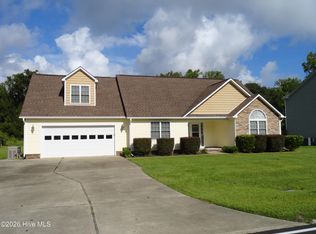 382 Carolina Pines Boulevard, New Bern, NC 28560