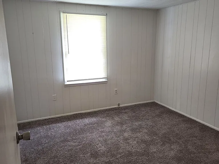 709 Lee Rd — Photo 9