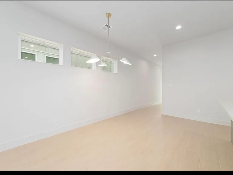 3007 Ventas Dr — Photo 5