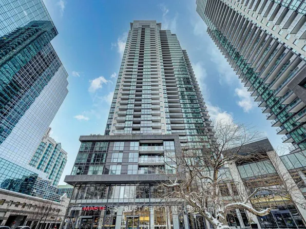 5162 Yonge St, Toronto, ON