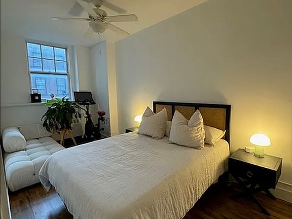 2nd image of 123 E 18th St APT 5