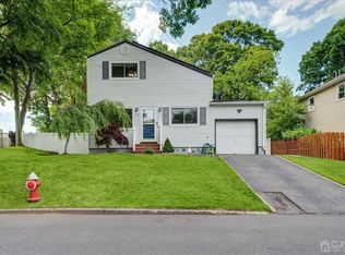 12 Adams Pl, Parlin, NJ 08859