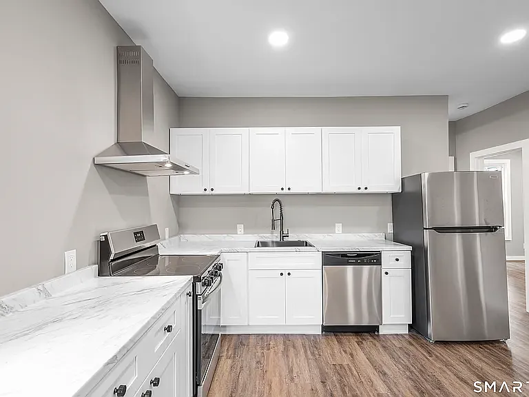 0 Shelton St #1 — Photo 4