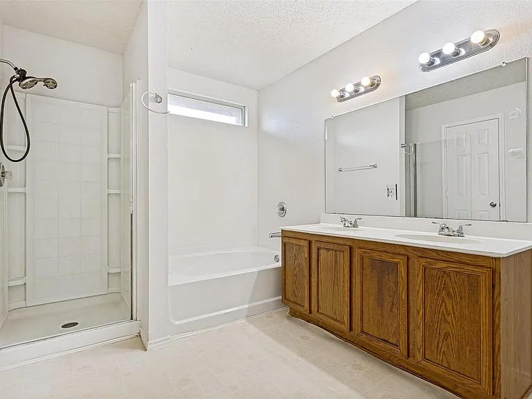 603 Cottondale Ln — Photo 12
