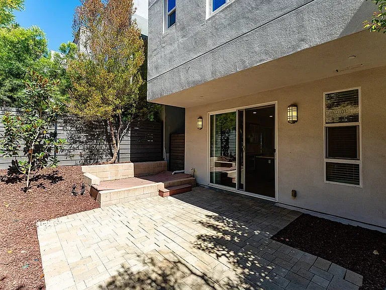 6746 Gill Way — Photo 21