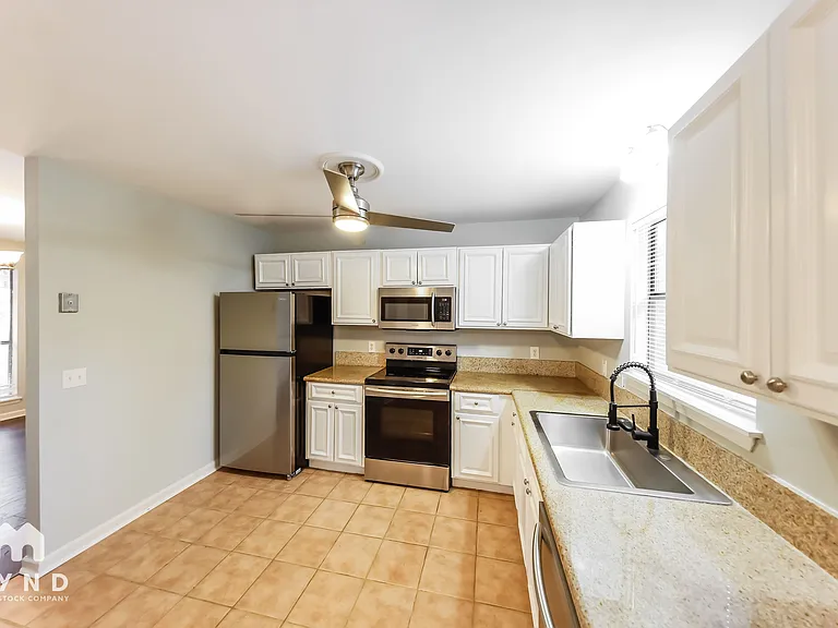5217 Starlite Dr — Photo 9