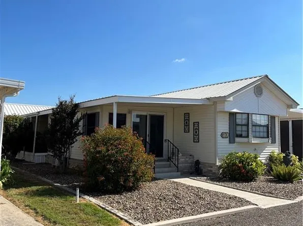 3101 Casa Grande Dr, Weslaco, TX 78596