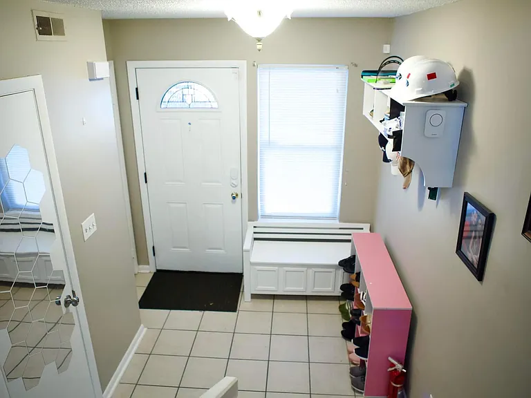612 Masefield Cir — Photo 3