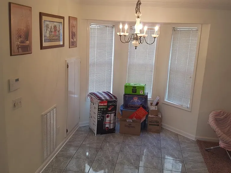 64 Woodfield Pl — Photo 4