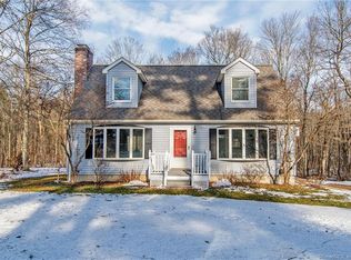 135 N Society Rd, Canterbury, CT 06331