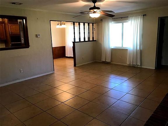 5th image of 8204 Llano Ave