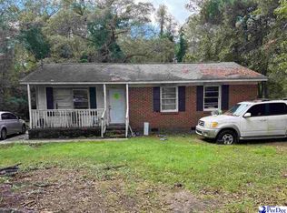 1442 Thorngate Cir, Hartsville, SC 29550