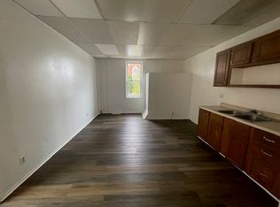 427 W 7th St #4, Mishawaka, IN