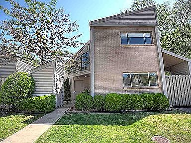 1st image of 2510 Riverfront Dr APT 5