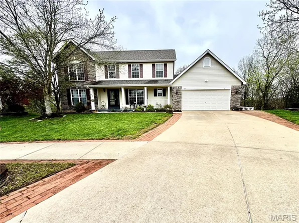 49 Autumn Crest Ct, Wentzville, MO 63385