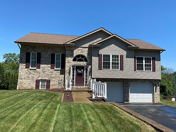 2nd image of 570 Adele Dr