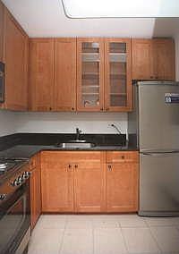 1st image of 77 W 15th St Frnt 1