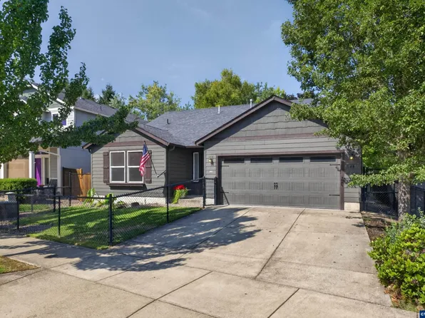 548 Adam St NW, Albany, OR 97321