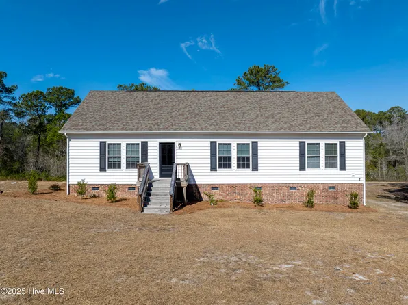 161 Stump Sound Church Road, Holly Ridge, NC 28445