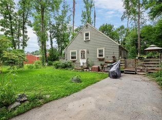 259 Leigh Rd, Cumberland, RI 02864