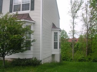 45648 Waterloo Station Sq, Sterling, VA 20166