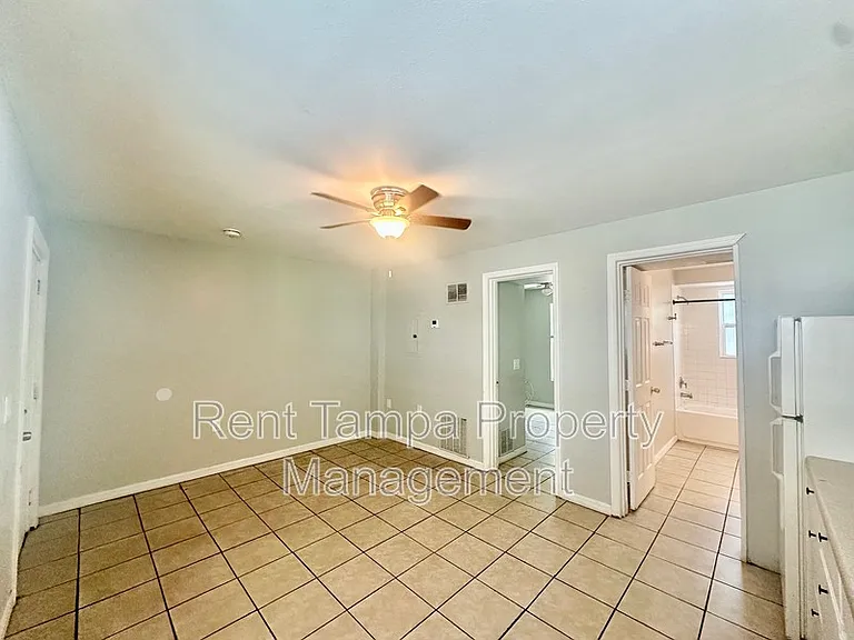 2475 18th Ave S #23 — Photo 4