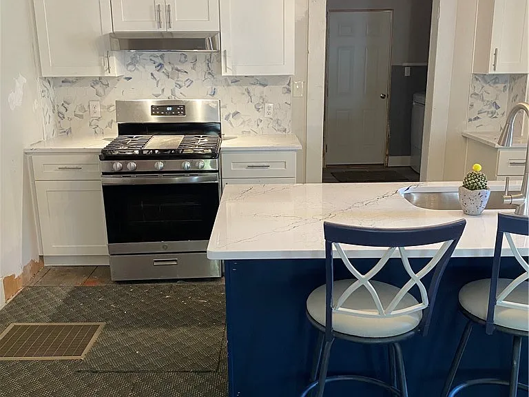 147 White Cir — Photo 8