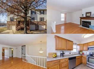 899 Delray Dr, Saint Peters, MO 63376
