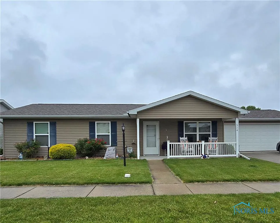 314 Dogwood Ln photo 1