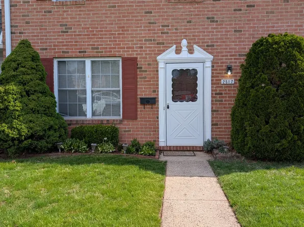 2517 Devonshire Ct, Lansdale, PA 19446