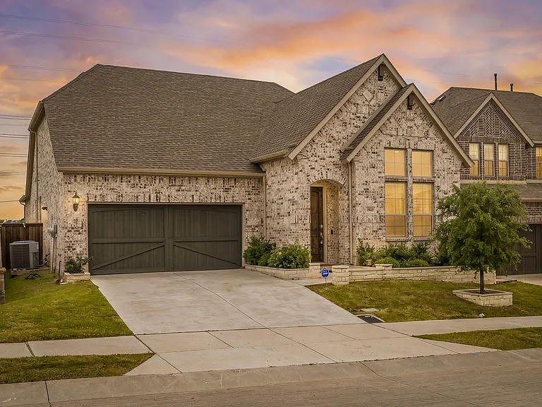 3404 Begonia Ln — Photo 13