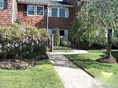 94 Aspen Dr E, Woodbury, NY, 11797